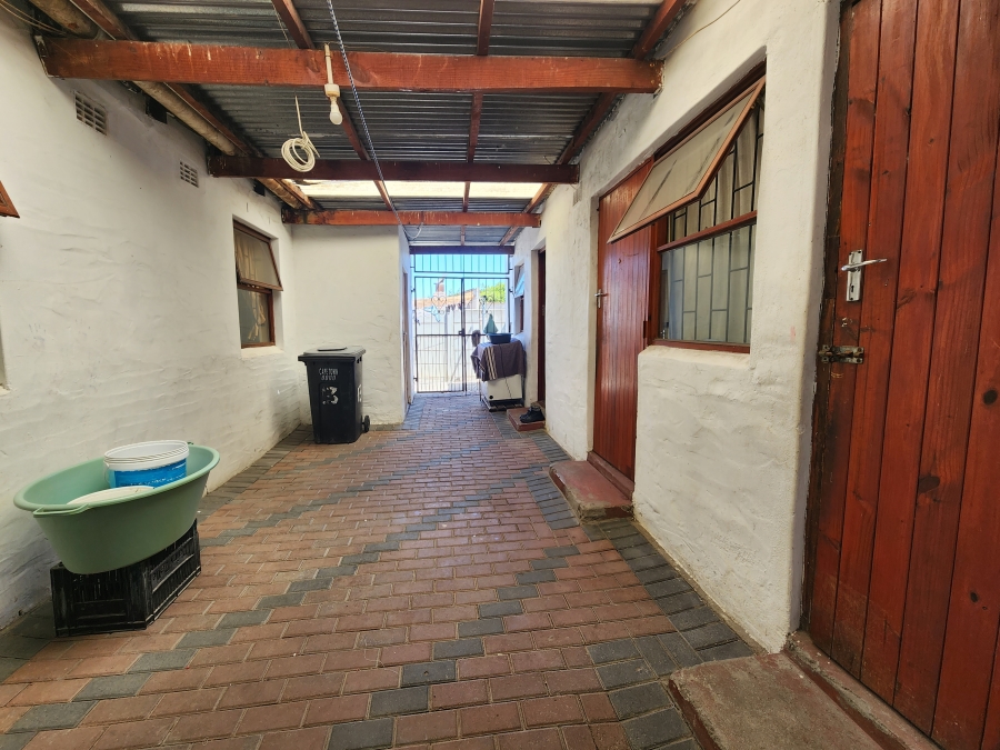 5 Bedroom Property for Sale in Dennemere Western Cape